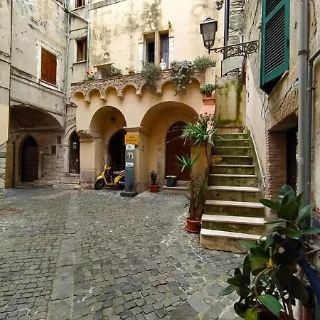 Casa Cancelli 8 Terracina
